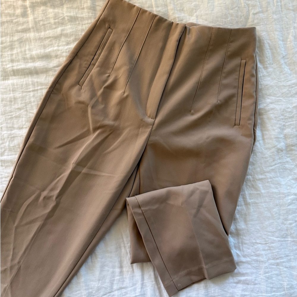Zara Tailored High-Rise Trousers in Taupe Brown